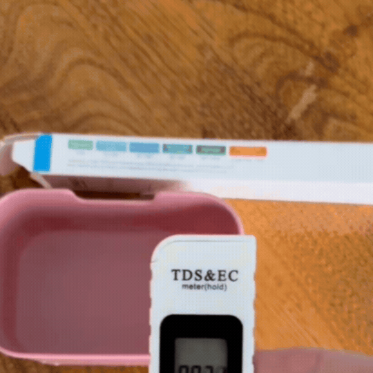 Kit de Testare a Calității Apei 3 in 1, TDS, EC, Interval de Măsurare 0-9990, Tester Multifuncțional pentru Puritatea Apei, Instrument de Măsurare a Temperaturii și Valorii PPM