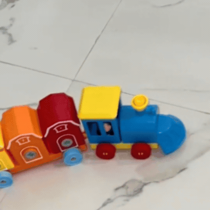 Trenulețul Magic - Set Interactiv de Joacă pentru Copii cu Ferma Animalelor pe Numere pentru Învățare, Păpuși pentru Degete și Cuburi