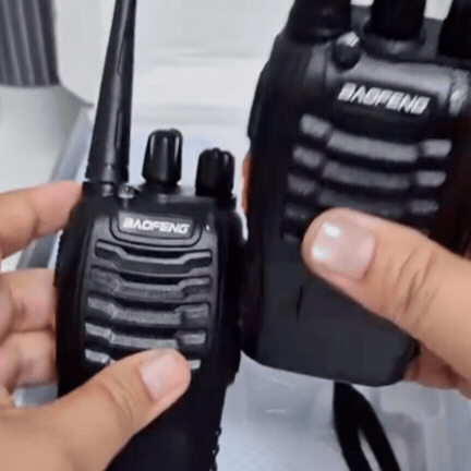 Set de 2 Stații Radio cu Acumulator Reîncărcabil