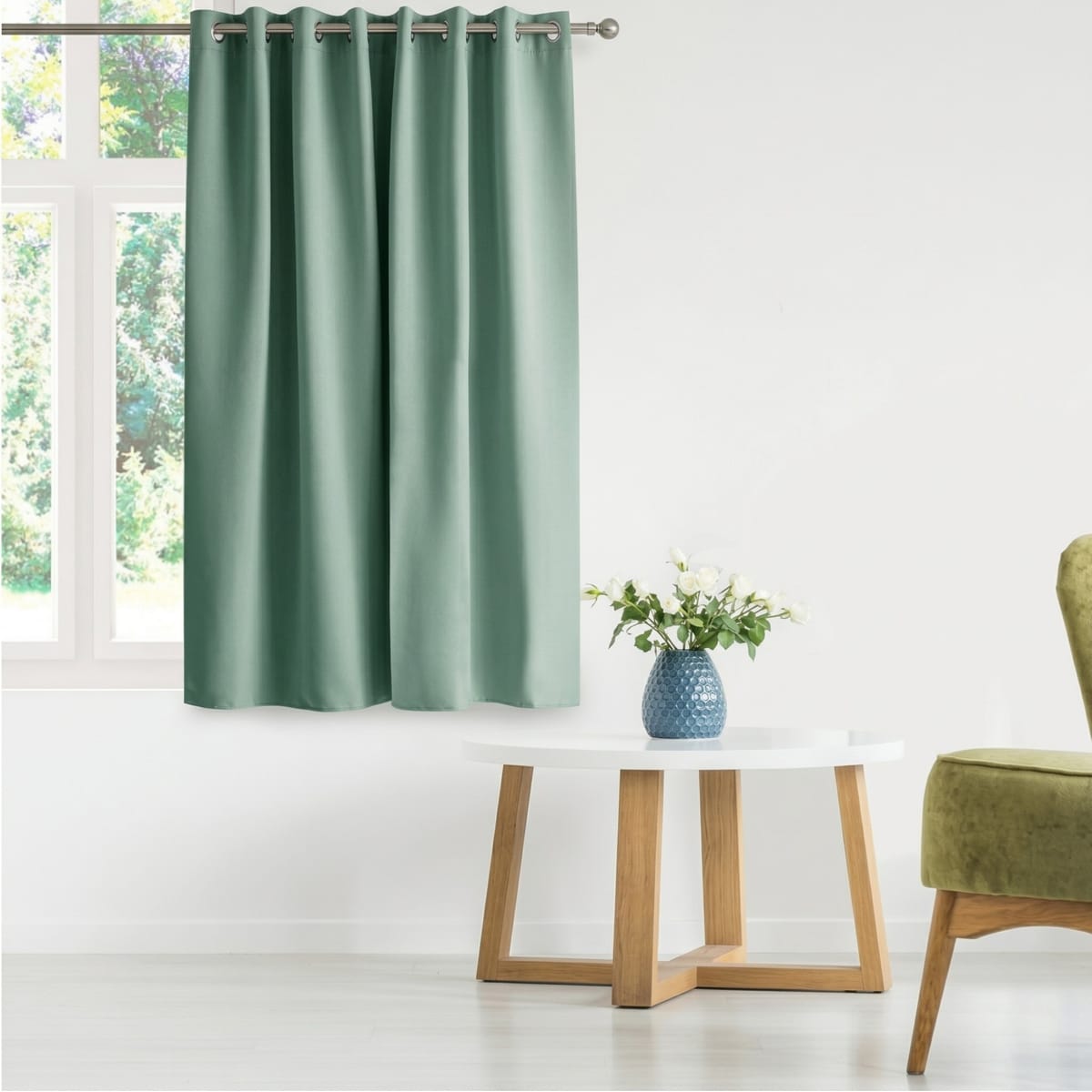 Draperie Blackout Verde Menta cu Inele Argintii 140x244 cm – Opacitate 90%