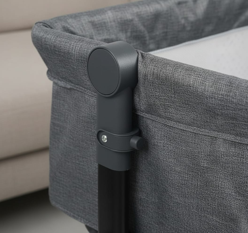 Pătuț Co-Sleeper Reglabil pentru Bebeluşi, Poliester + Metal, cu Roti și Coș