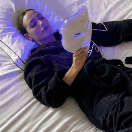 Masca Facială cu LED cu 7 Culori